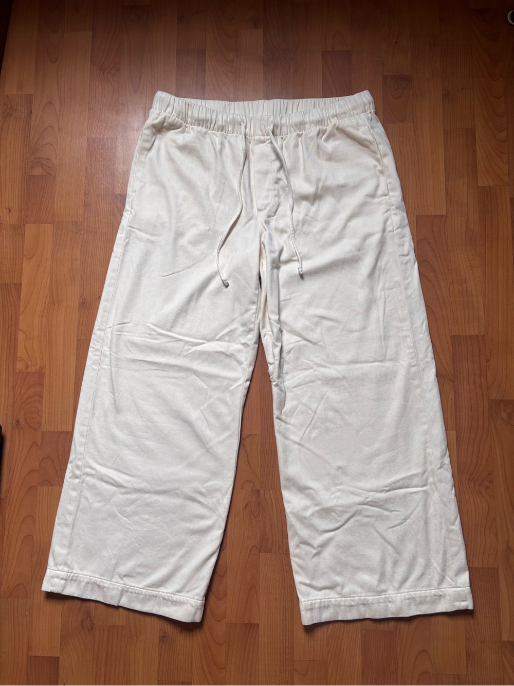 NWT American Eagle Outfitters Cream Wide-Leg Drawstring Trousers